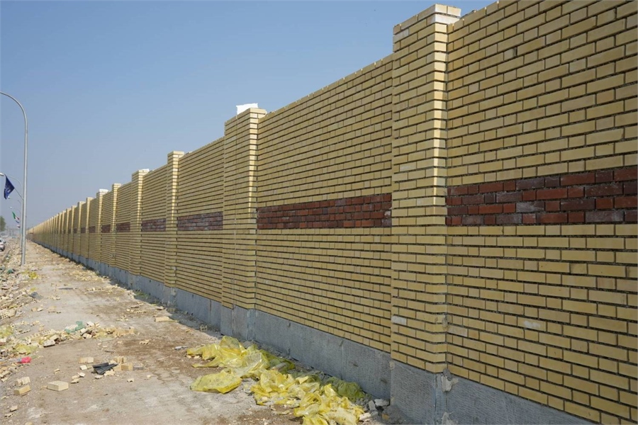 پیشرفت 70 درصدی احداث دیوار حفاظت پیرامونی بندر امام خمینی(ره)