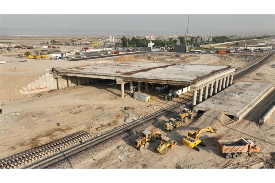 پروژه تقاطع غیر هم‌سطح بندر امام خمینی(ره) تکمیل می‌شود