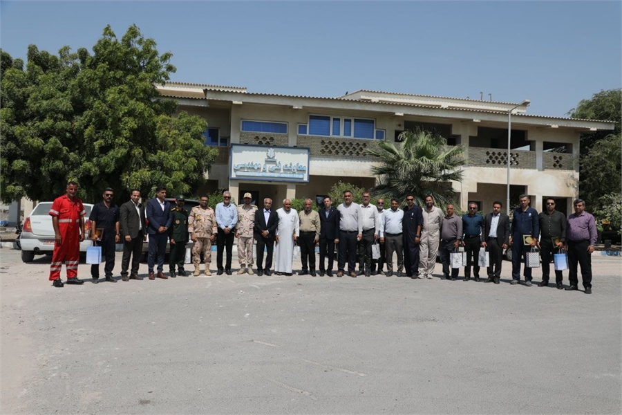 برگزاری آیین تجلیل از دریانوردان و ملوانان بنادر غرب هرمزگان