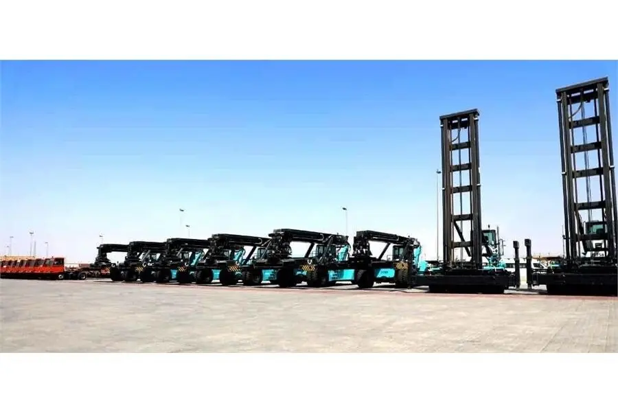 ۹ دستگاه ماشین آلات جدید به ناوگان تجهیزاتی بندر خرمشهر اضافه شد