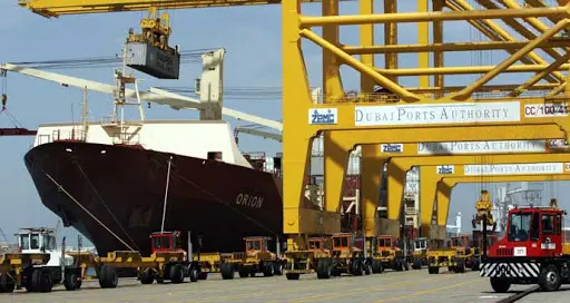 انجام تعمیرات اساسی ۱۰ فروند انواع شناور در بنادر و دریانوردی هرمزگان