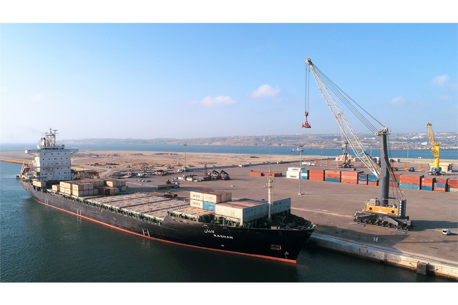 جابجایی ۱.۸ میلیون تن کالا در بنادر سیستان و بلوچستان در نیمه نخست ۱۴۰۳