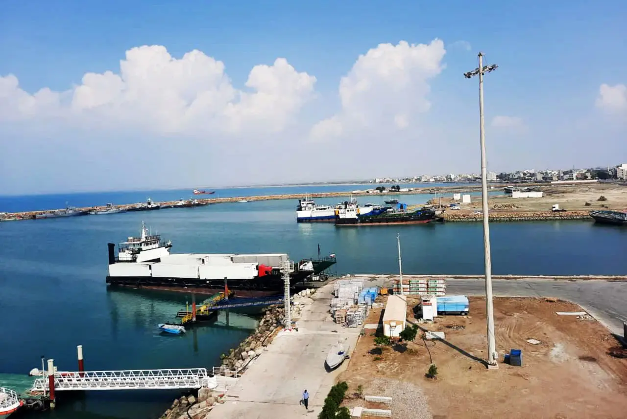 فاز اول اسکله جدید ارتش در بندر جاسک افتتاح می شود