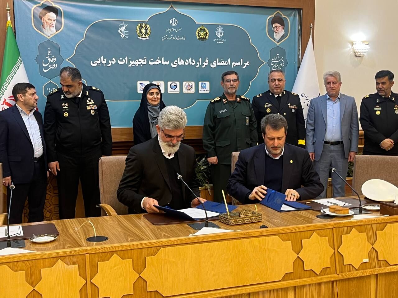 امضای قرارداد ساخت ۲۶ فروند شناور خدماتی به ارزش ۳.۱ همت