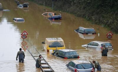 سیل بندر لیورپول را فرا گرفت + ویدیو| اقتصاد آبی