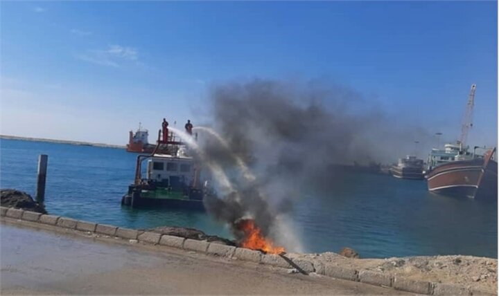مانور اطفای حریق در بندر دیر
