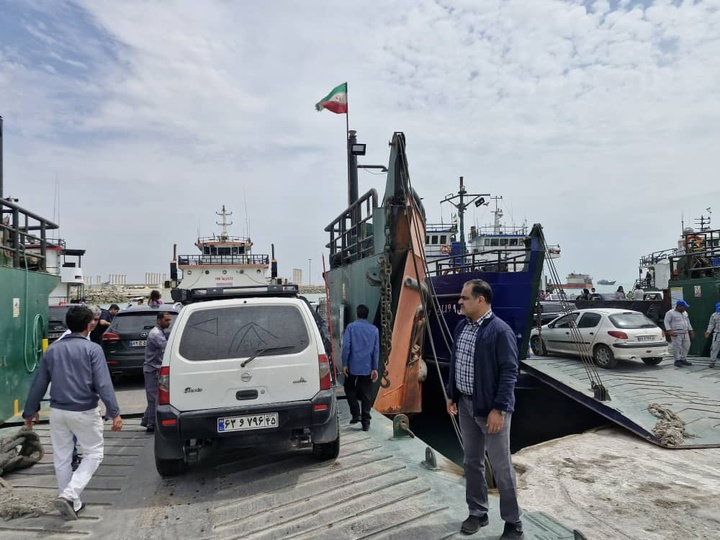 بازدید دبیر ستاد خدمات سفر هرمزگان از بندر پل: تأکید بر ارائه خدمات مطلوب به مسافران نوروزی