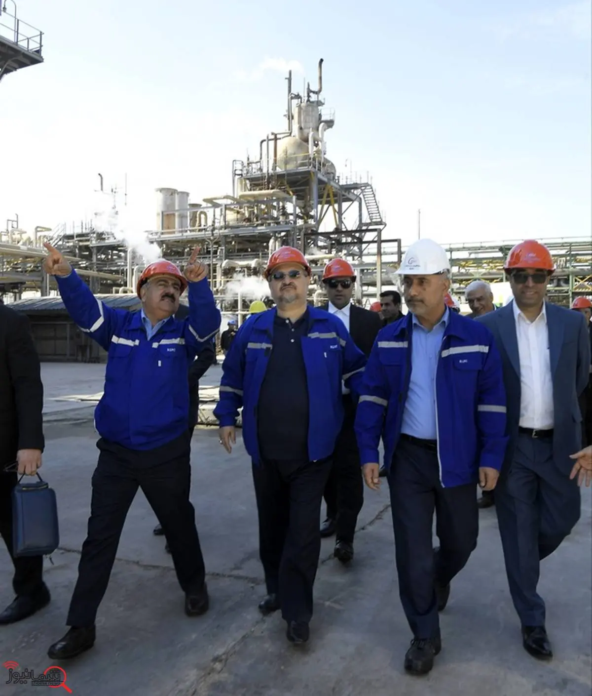 بازدید مدیرعامل هلدینگ خلیج فارس از مجتمع پتروشیمی بندر امام و کلنگ زنی پروژه جدید