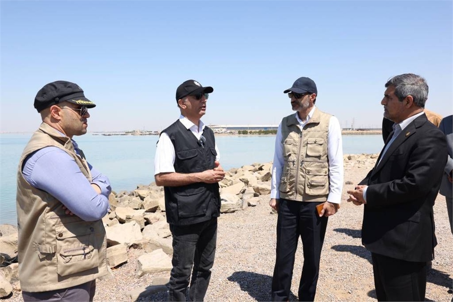 بندر امام خمینی (ره) میزبان پرشور گردشگران نوروزی؛ آشنایی با عظمت صنعت دریایی