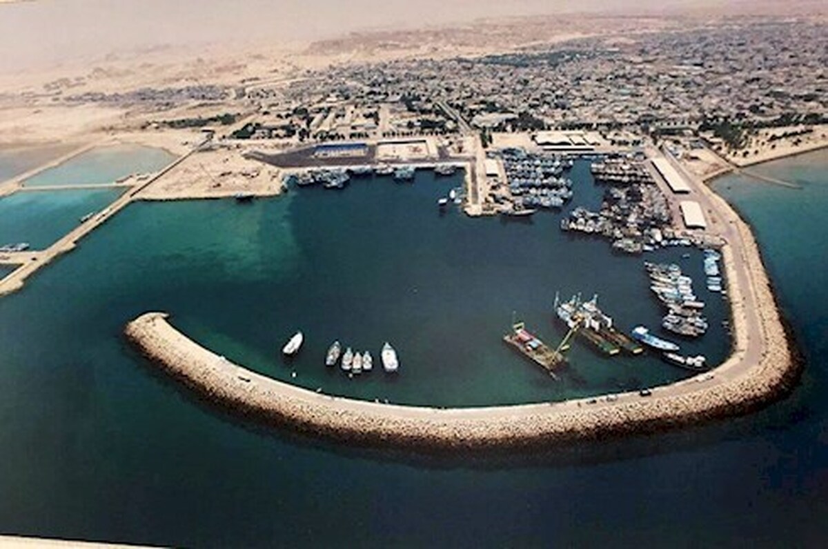 بندر دیر به عنوان پایانه گمرکی مجاز تعیین شد