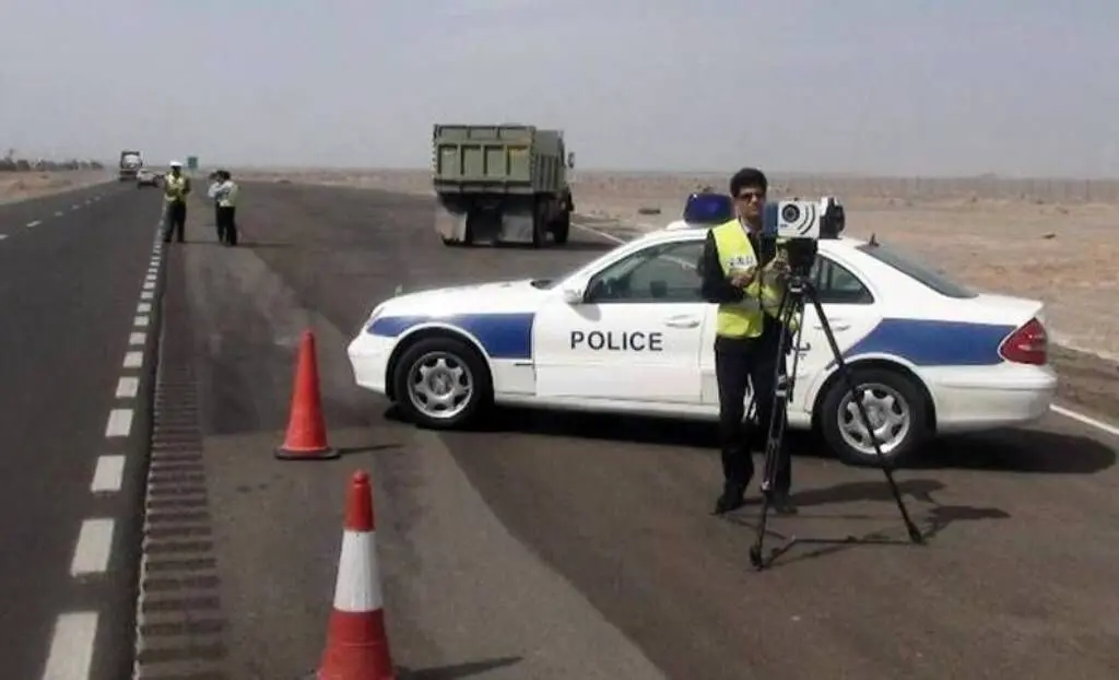 کدام کامیون ها از ممنوعیت ها و محدودیت های تردد در طرح نوروزی پلیس راهور معاف هستند؟