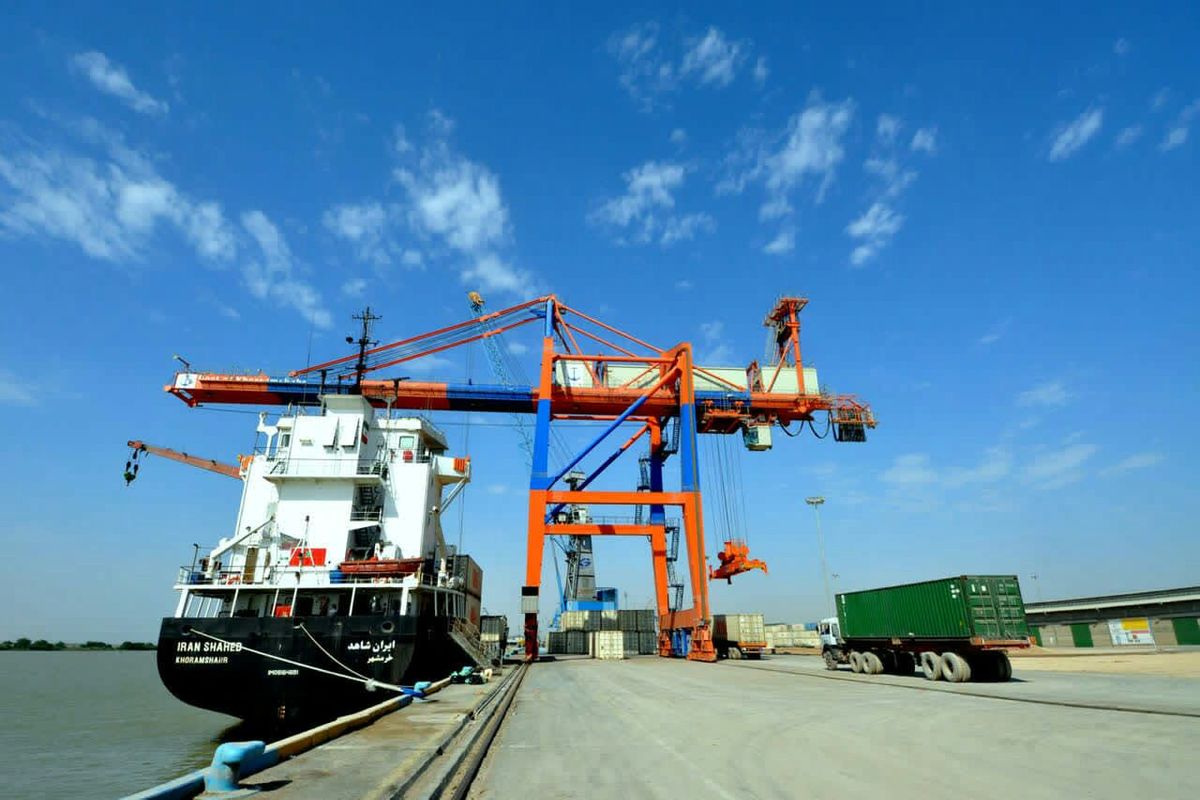 گیلان به دنبال افزایش سهم تجارت کانتینری در شمال کشور