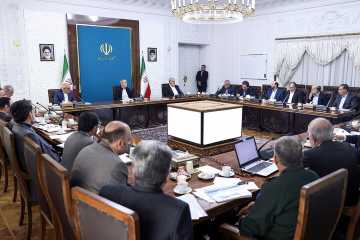 جلسه عالی رتبه توسعه دریامحور و مکران امروز با حضور پزشکیان برگزار شد