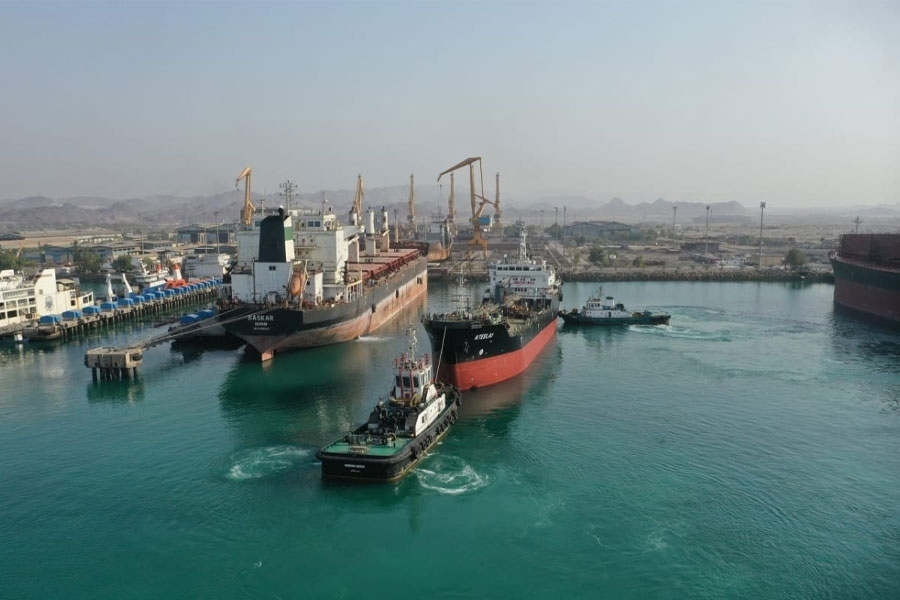 رشد 11 درصدی عملیات ایمن راهنمایی کشتی در بنادر هرمزگان طی سال 1403