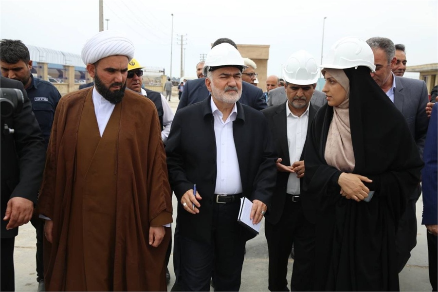 سفر سه روزه استاندار خوزستان به بندر ماهشهر برای بررسی پروژه‌های عمرانی