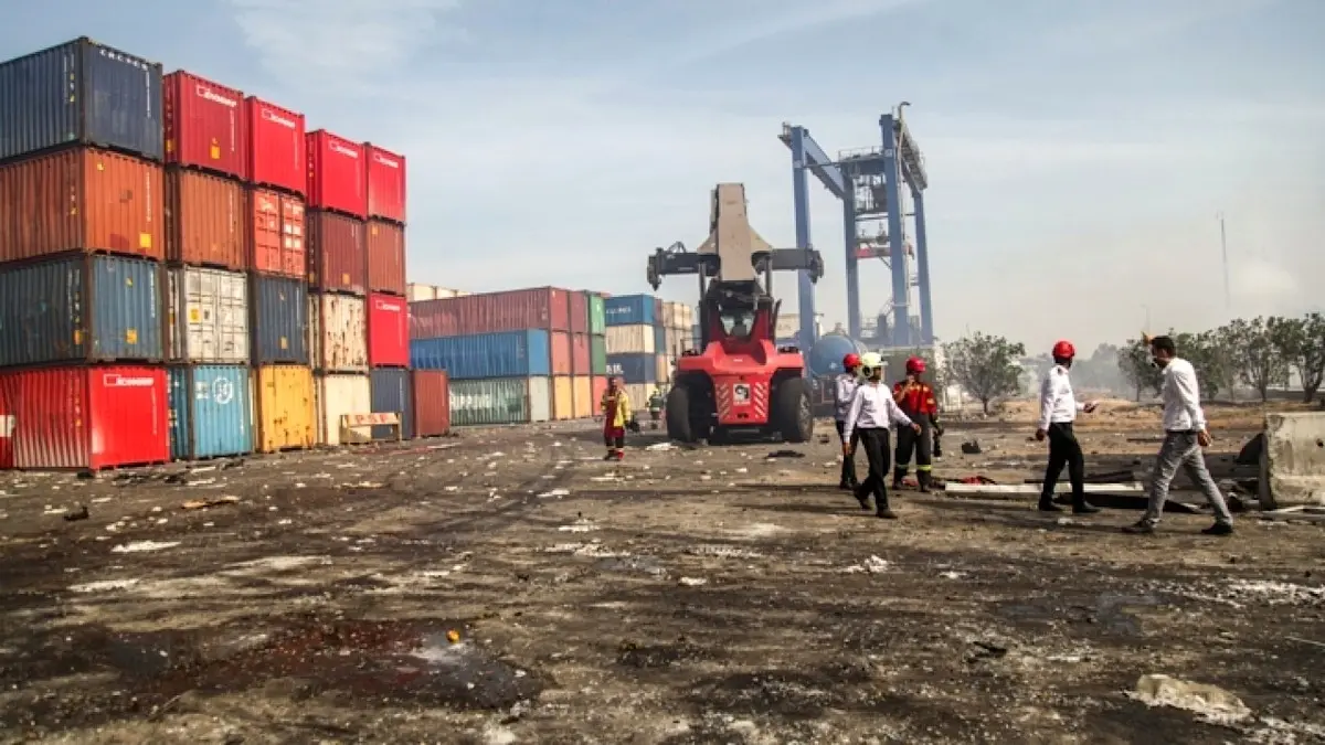 بازسازی ساختمان گمرک بندر شهید رجایی آغاز شد