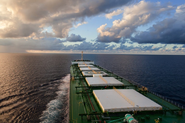 چشم‌انداز ناوگان جهانی فله خشک در سال‌های ۲۰۲۵ و ۲۰۲۶