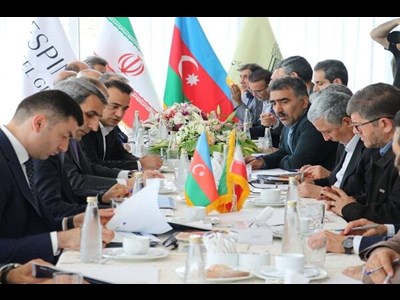 تأکید ایران و آذربایجان بر تسریع در تکمیل پایانه ریلی آستارا