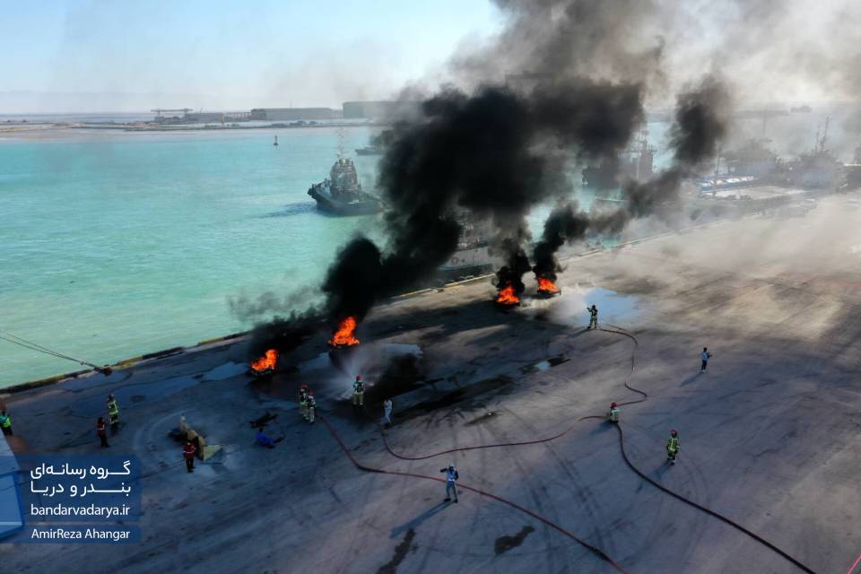 گزارش تصویری از مانور دریایی بندر بوشهر