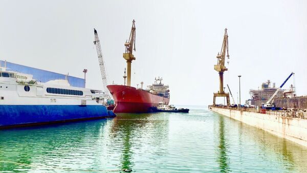 آب‌اندازی شناور گازبر ۳۵ هزار تنی در ایزوایکو؛ اثبات توانمندی تخصصی تعمیرات دریایی ایران