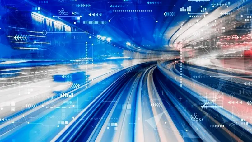 آینده حمل ونقل با فناوری های نوین؛ از خودروهای برقی تا تونل های هوشمند