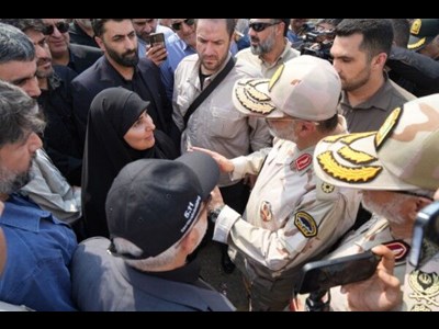 بازدید وزیر راه و شهرسازی از نقطه صفر مرزی در پایانه مرزی چذابه و بررسی تمهیدات سفرهای اربعین