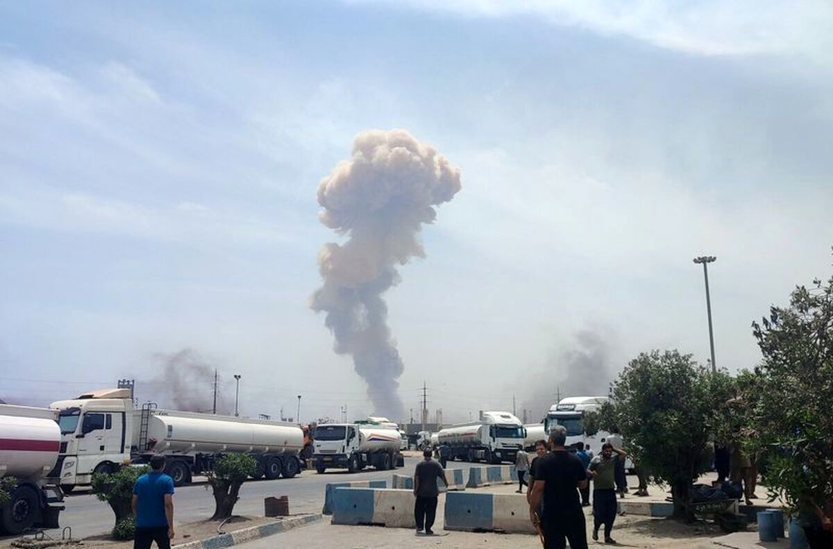 روایت‌های متضاد از حادثه بندر شهید رجایی؛ ادعای حمله اسرائیل روی آنتن زنده