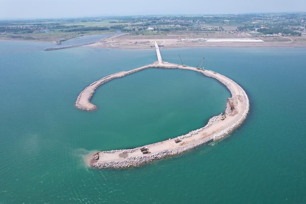 فاز دوم بزرگترین پروژه گردشگری دریایی گیلان روی میز سرمایه گذاران