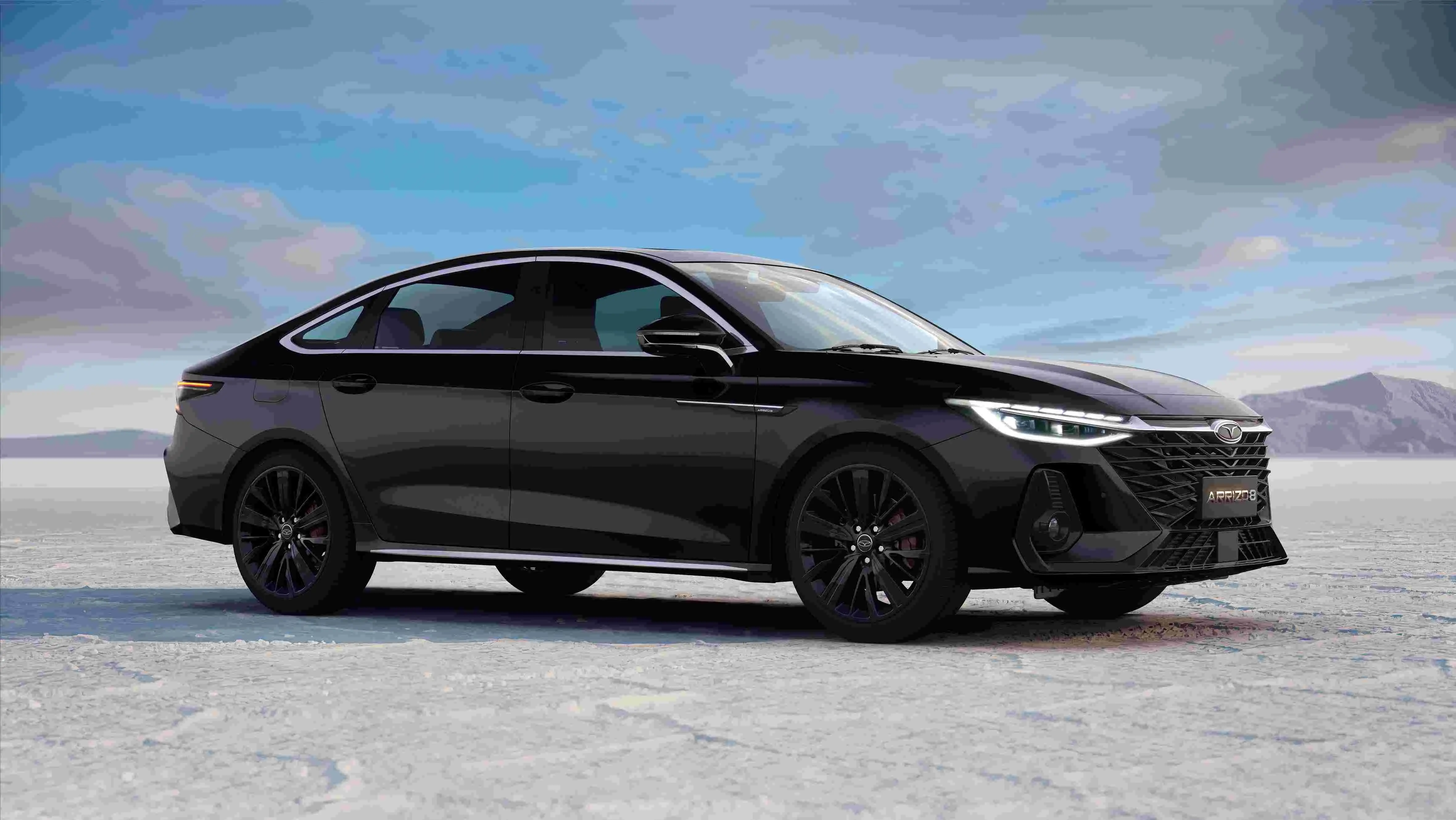 فونیکس آریزو ۸