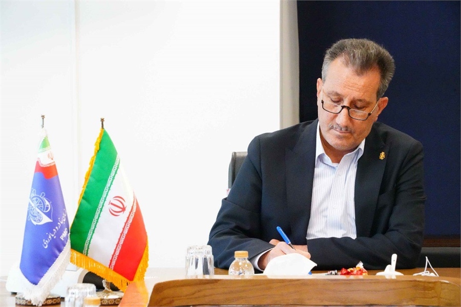 پیام معاون وزیر راه و شهرسازی و مدیرعامل سازمان بنادر و دریانوردی به مناسبت روز خبرنگار