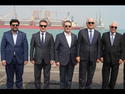 بازدید هیات سرمایه‌گذاری جمهوری آذربایجان از بندر شهید رجایی