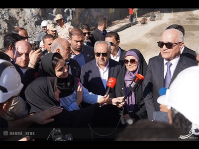 بازدید وزیر راه و شهرسازی و معاون نخست وزیر جمهوری آذربایجان از کریدور ارس