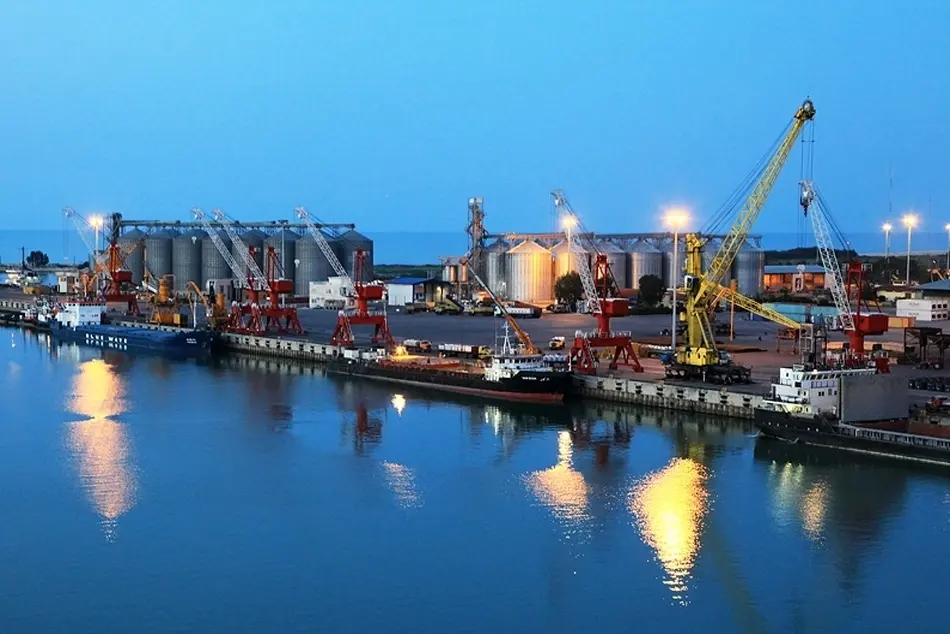 طلسم ۲۴ ساله شکست؛ توسعه بندر استراتژیک امیرآباد با ۷ هزار میلیارد تومان کلید خورد