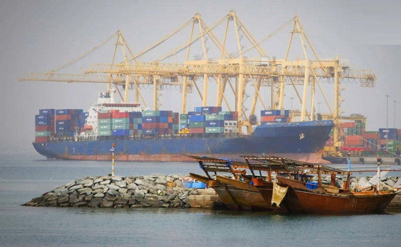 مدیریت سنتی در برابر غول های دریایی، پاشنه آشیل بنادر ایران