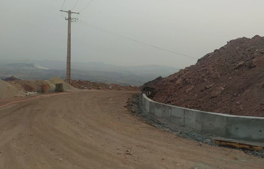 پیشرفت ۶۲ درصدی طرح بهسازی دیوار حفاظتی گورزین قشم