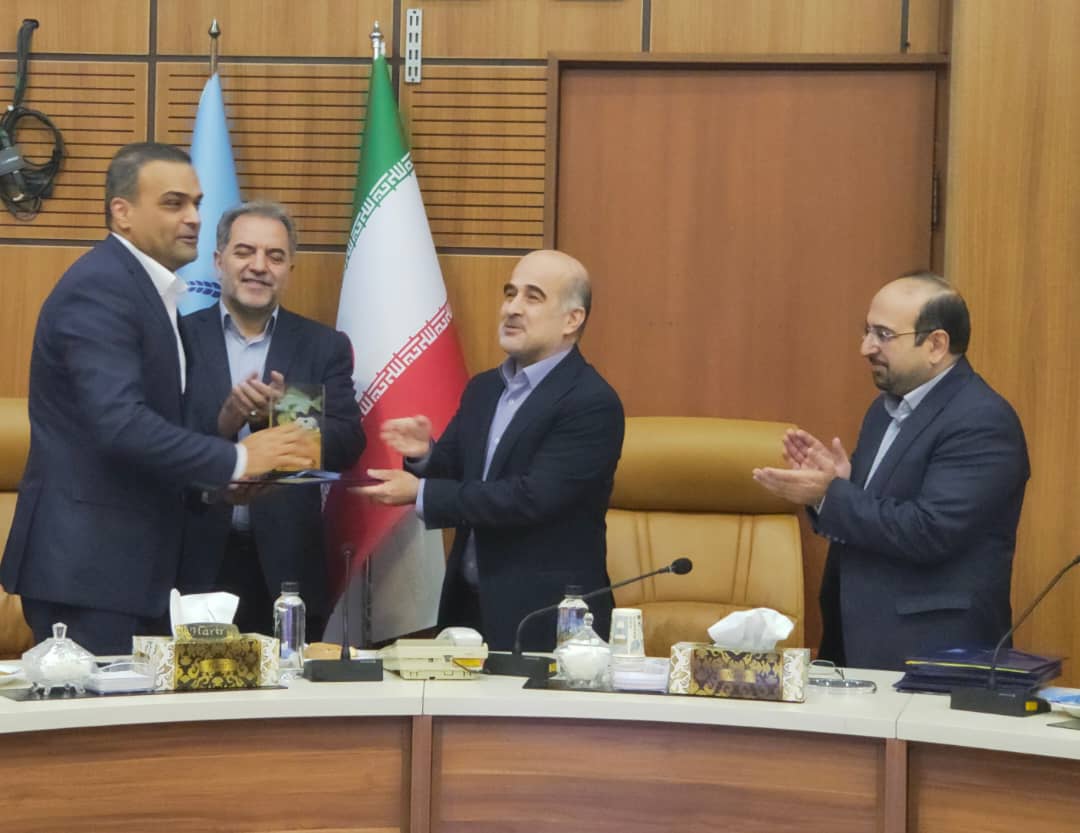 «حمايت از دريا، حمايت از زندگي؛ با مشاركت بخش خصوصي» تقدير از مشاركت بخش خصوصي در بازسازي ذخاير خليج فارس