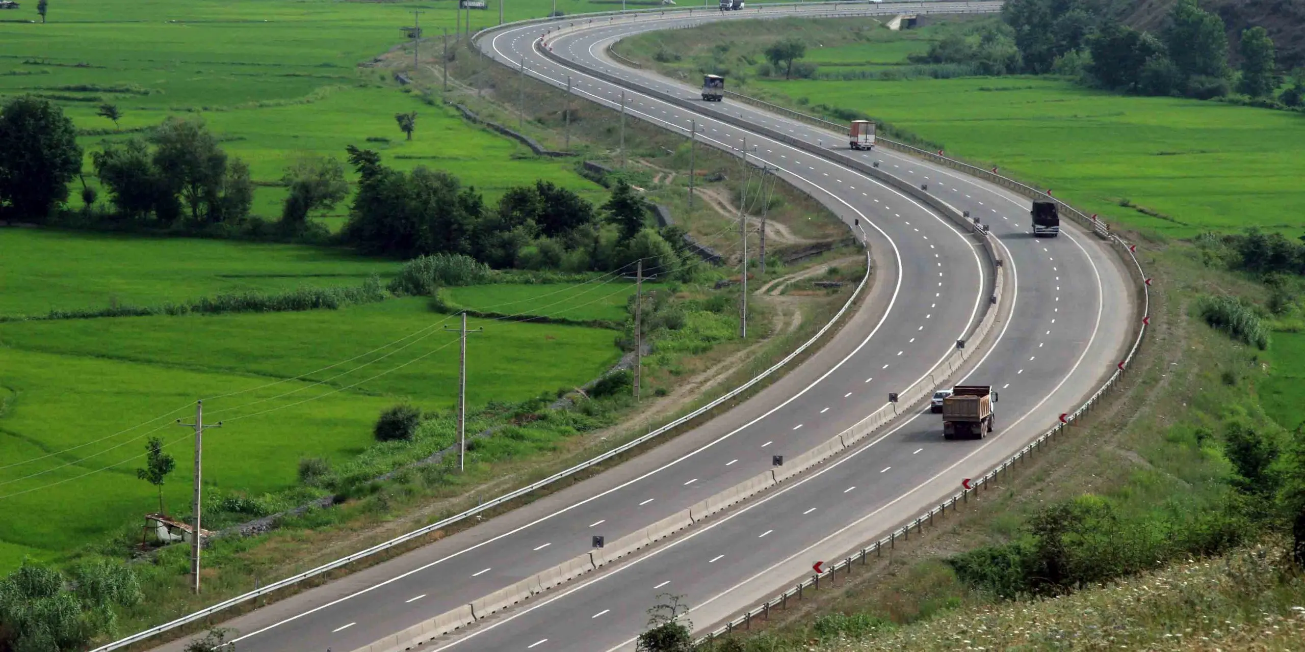 آزادراه رشت - انزلی به زودی اجرایی می  شود