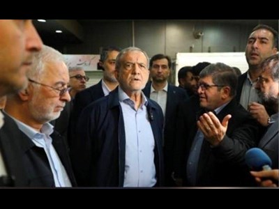 بازدید میدانی دکتر پزشکیان از قطارهای حومه ای تهران