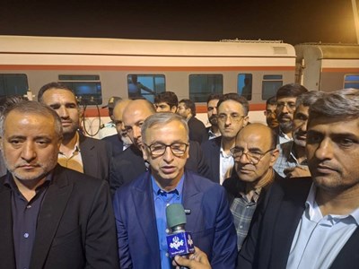 تأکید قائم‌مقام راه‌آهن بر توسعه خدمت به زائران رضوی