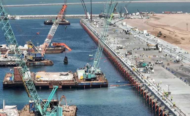 عراق با بندر فاو به دنبال ایجاد یک ایستگاه لجستیکی جهانی؛ کریدور جدید شرق و غرب در راه است؟