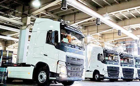 قابل توجه رانندگان کامیون ؛ آغاز فروش قسطی و نقدی کامیون و تریلی و کامیونت از هفته آینده + جزئیات