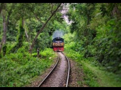 قطار گردشگری به ایستگاه مازندران رسید