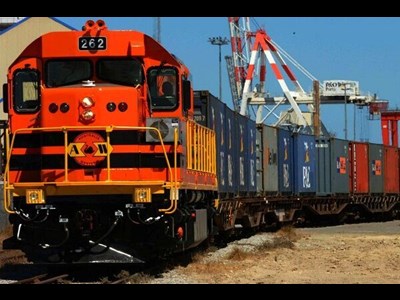 هدفگذاری تردد سالانه ۳۰۰ قطار در مسیر چین به اروپا