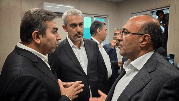 وزیر اقتصاد از قلب تجاری ایران دستور داد، پایان رسوب کالا با هوشمندسازی گمرکات کلید خورد