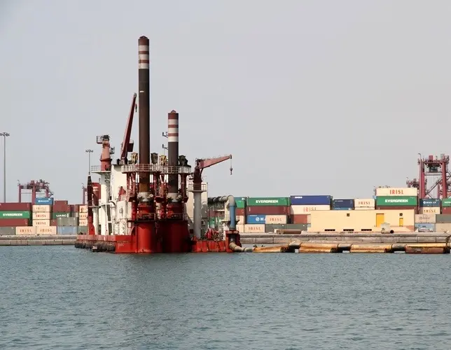 انجام ۷۰ میلیون متر مکعب لایروبی از بنادر کشور