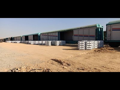 بارگیری هزار تن شمش آلومینیوم از فارس به ترکیه آغاز شد