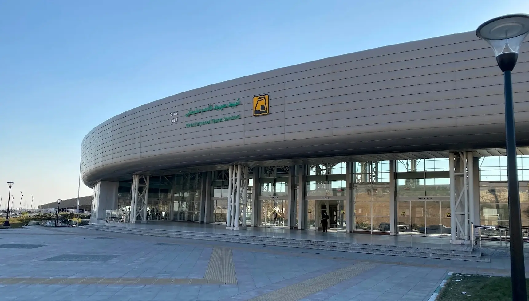 بازدید معاون وزیر راه و شهرسازی از خط مترو شهر جدید مهستان؛ تأکید بر تسریع بهره برداری