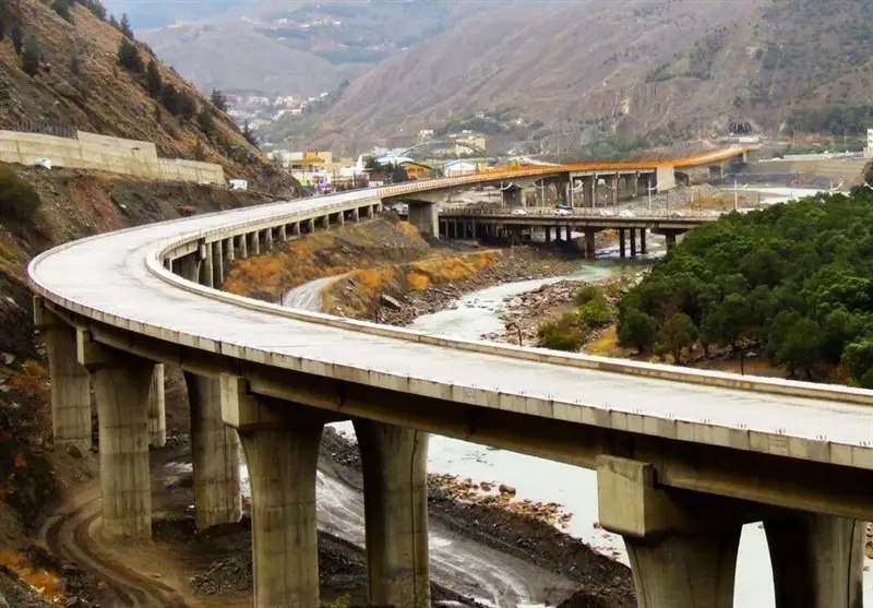 درخواست مردم برای تکمیل آزادراه تهران شمال/ اجرای 8 کیلومتر ابتدایی آزادراه توسط بنیاد مستضعفان