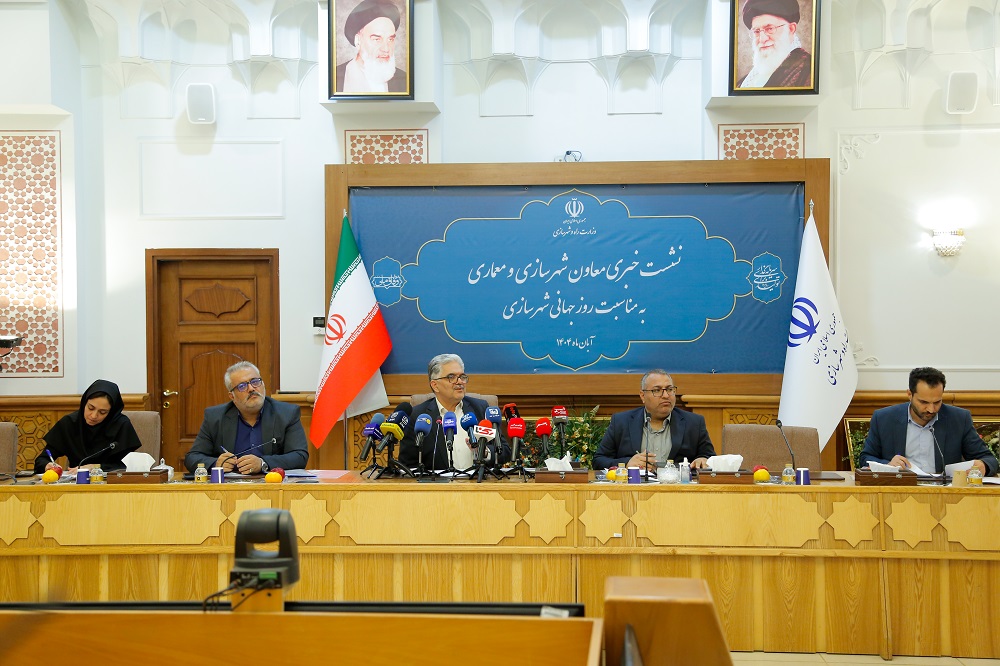 قرار نبود به مردم زمین رایگان داده شود