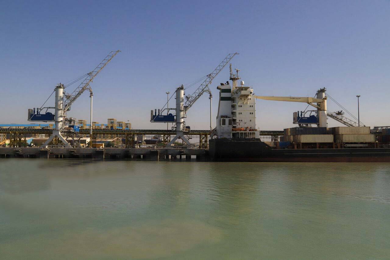 ۷۰ درصد صادرات کشور به قطر از طریق بنادر استان بوشهر انجام می‌شود